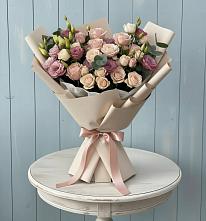 Букет цветов из:  Розы и Лизиантусы #REPLACE_PRED# Черском