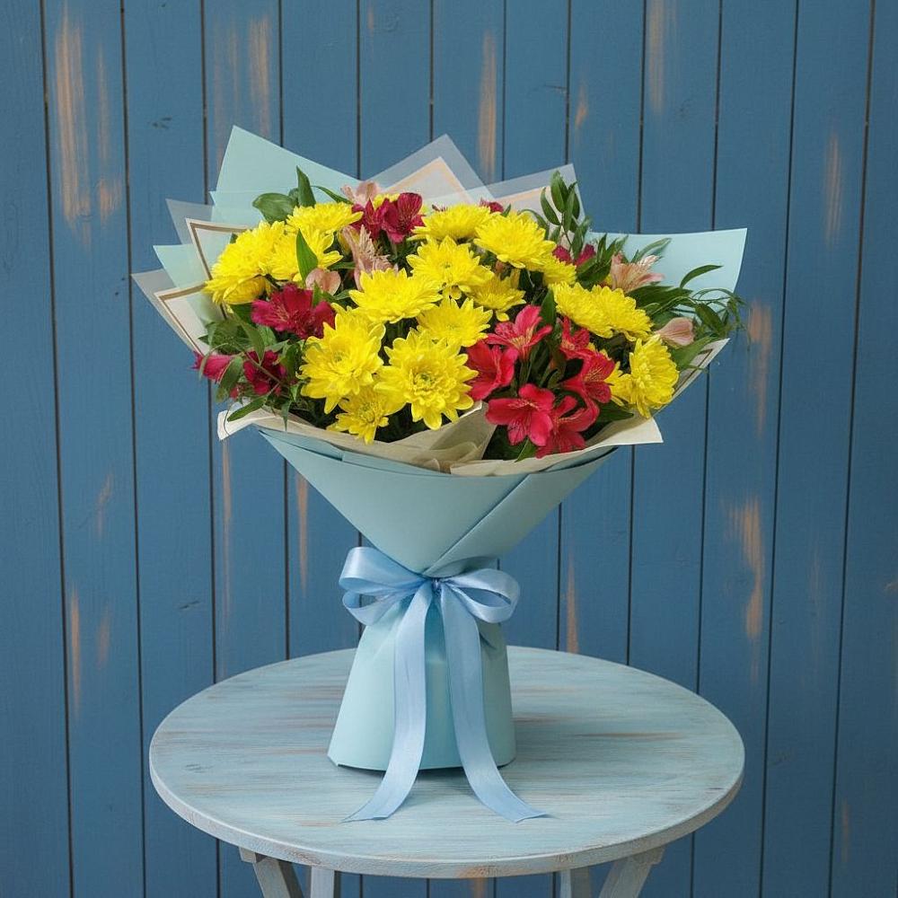 Букет цветов из: Альстромерии и Хризантемы в Черском