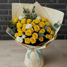 Букет цветов из:  Розы в Черском