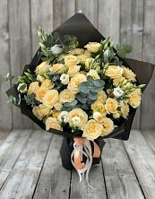 Букет цветов из:  Розы и Лизиантусы в Черском