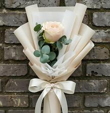 Букет цветов из:  Розы в Черском