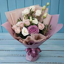Букет цветов из:  Розы и Лизиантусы #REPLACE_PRED# Черском