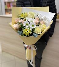 Букет цветов из:  Альстромерии, Розы и Хризантемы в Черском