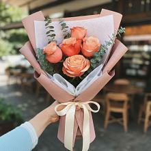 Букет цветов из:  Розы в Черском