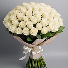 Букет 101 беля роза Белоснежка в Черском