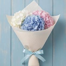 Букет цветов из:  Гортензия в Черском