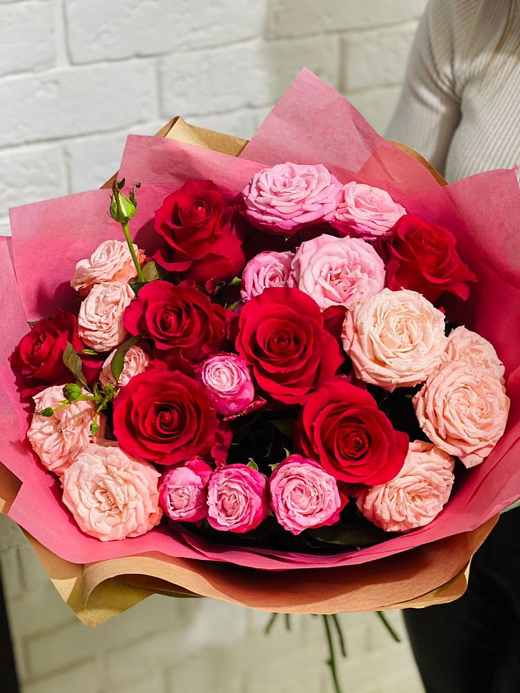 Букет цветов из: Розы в Черском