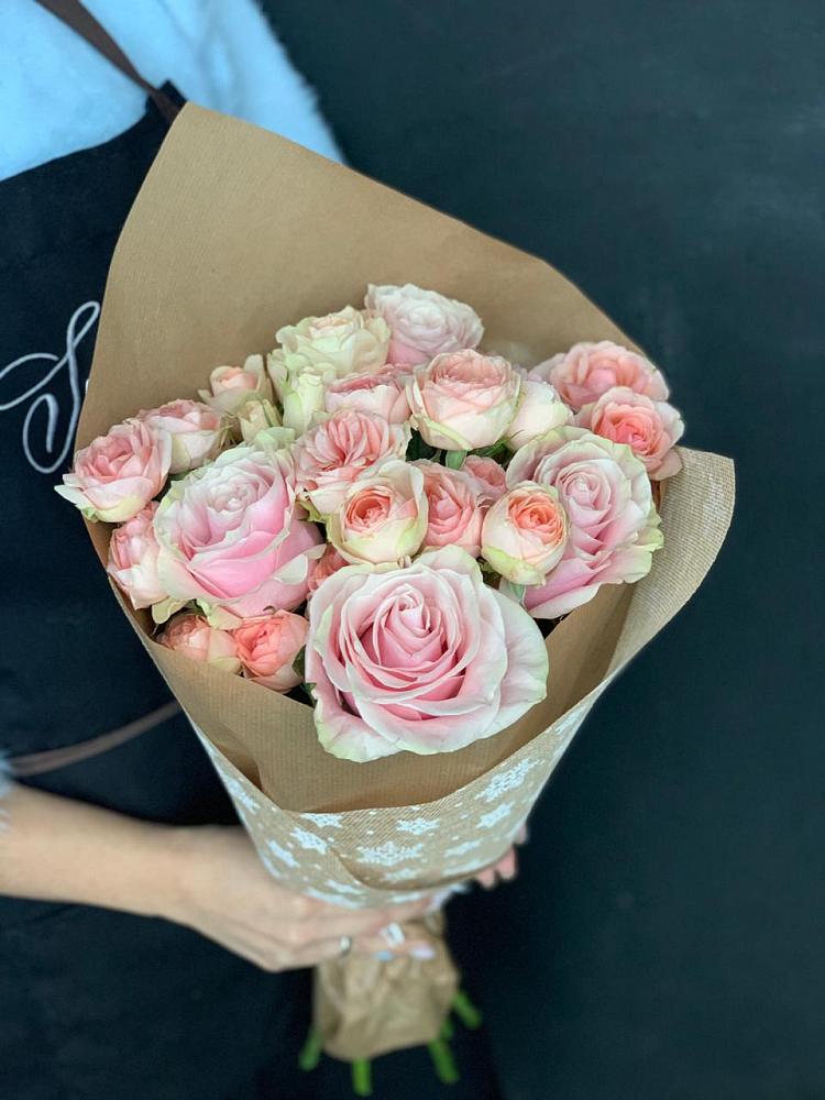 Букет цветов из: Хризантемы и Розы в Черском