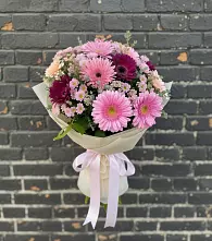 Букет цветов из:  Герберы и Хризантемы в Черском