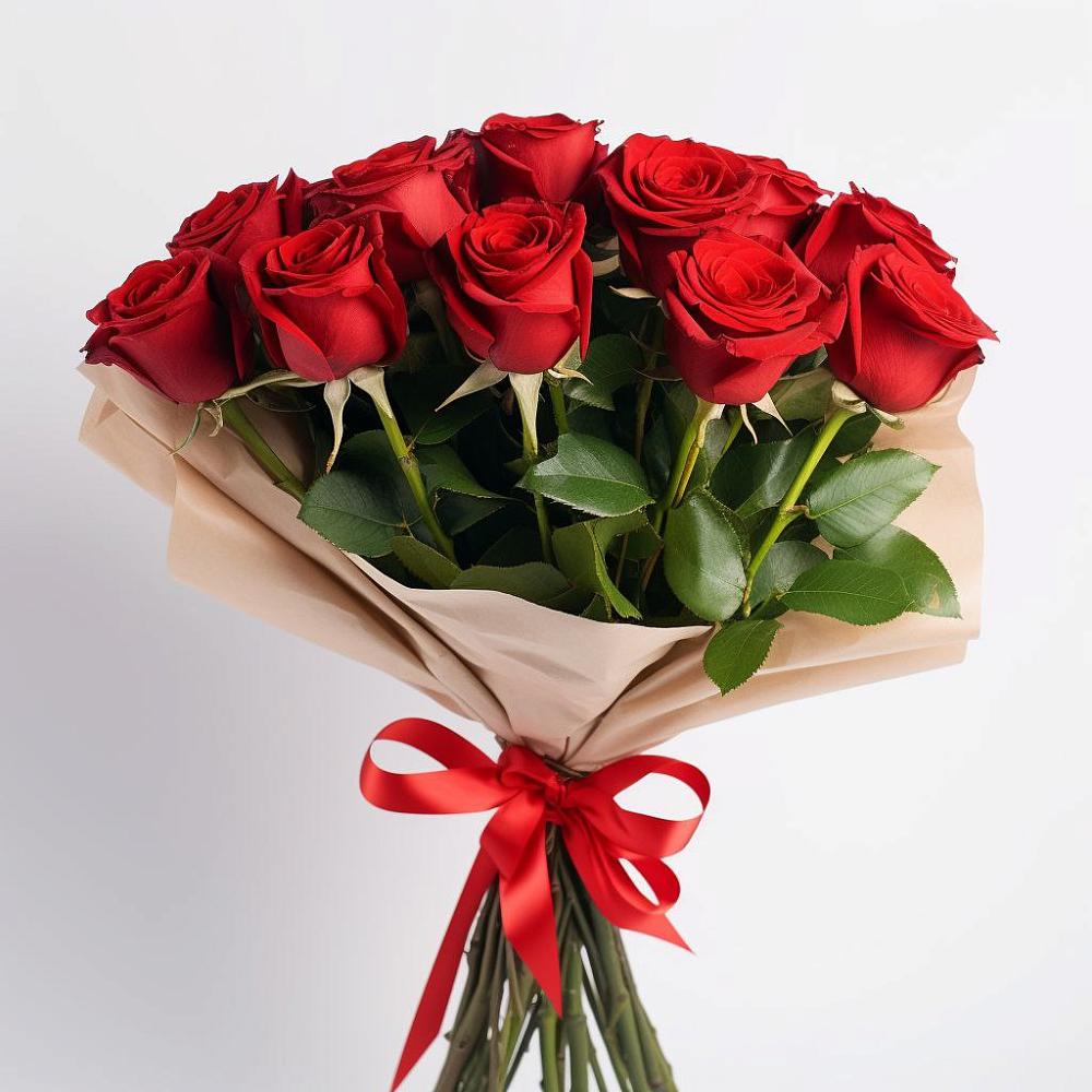 Букет 11 Красных роз Эдлесс Лав в Черском