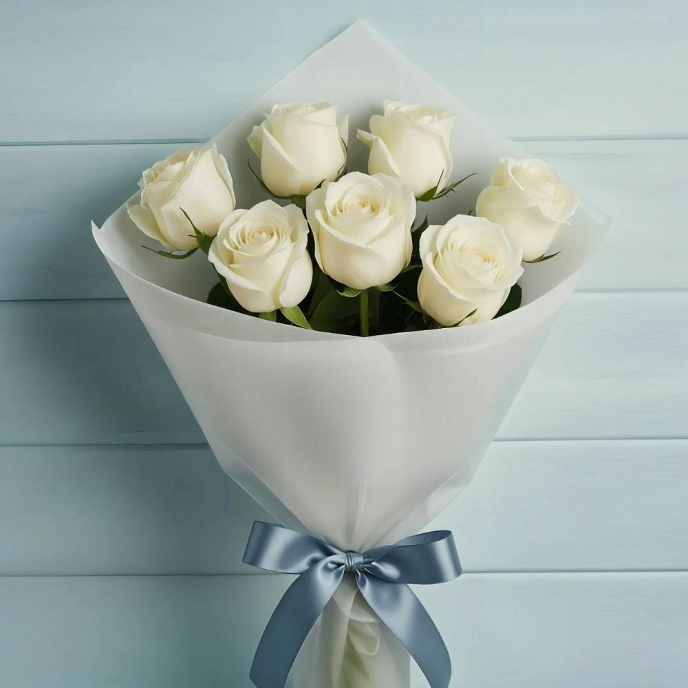Букет 7 Белых роз Эдлесс Лав в Черском