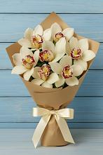 Букет цветов из:  Орхидеи и Розы в Черском