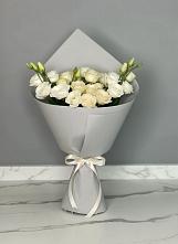 Букет цветов из:  Розы и Лизиантусы в Черском